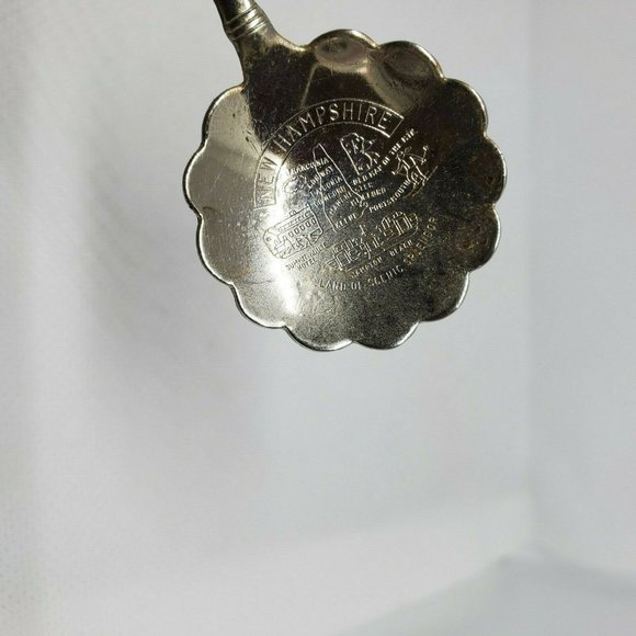 New Hampshire Scallop Shape Collectible Engraved Mini Silver Spoon Home Décor - Picture 5 of 11